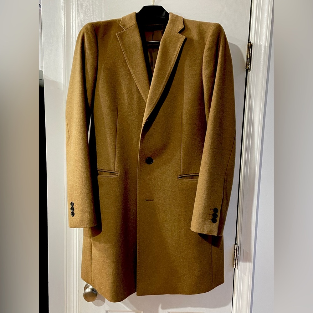 Uniqlo Camel Chesterfield topcoat, size small.